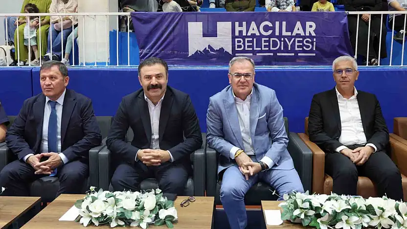 Hacılar'da yaz spor okulları coşkuyla açıldı