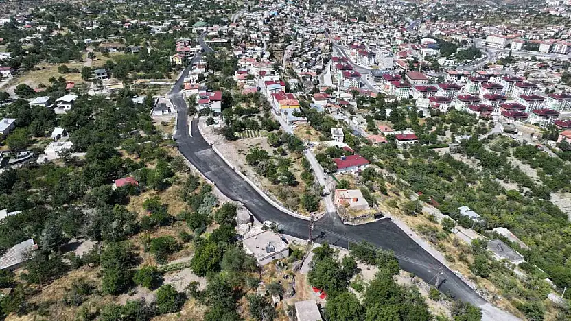Hacılar'da yollara 1.450 tonluk asfalt dokunuşu
