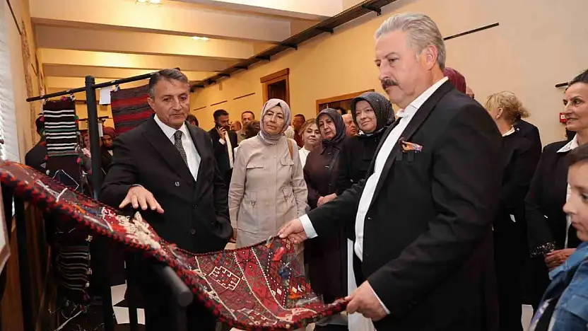 Heybeler, Sanat Melikgazi'de görücüye çıktı