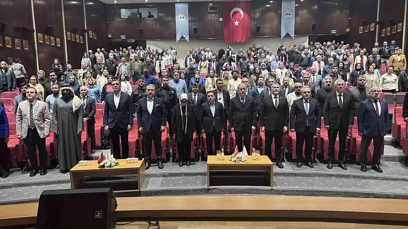 Hulusi Akar: 'Güç, beka ve refahın istikrarı için eğitimi olmazsa olmaz görüyoruz'