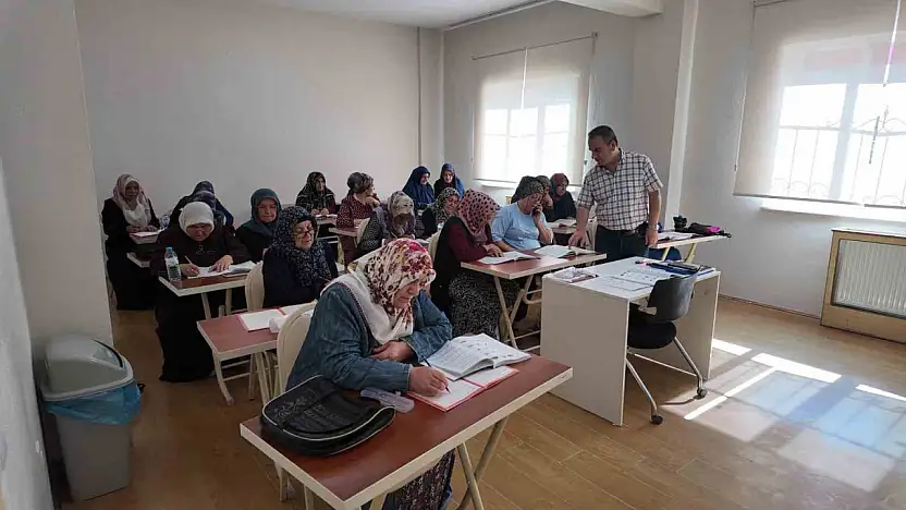 KAYMEK ile hayaller gerçeğe, harfler umuda dönüşüyor