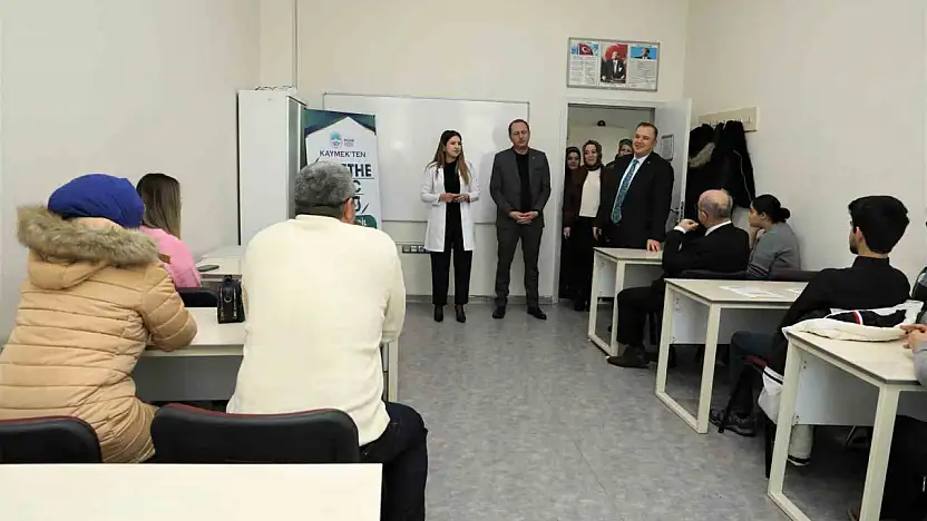 KAYMEK'te Almanca yeterlilik belgesi sahiplerini buldu