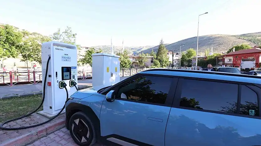 Kayseri Büyükşehir Belediyesi, elektrikli araç şarj istasyonunu 120'ye çıkaracak