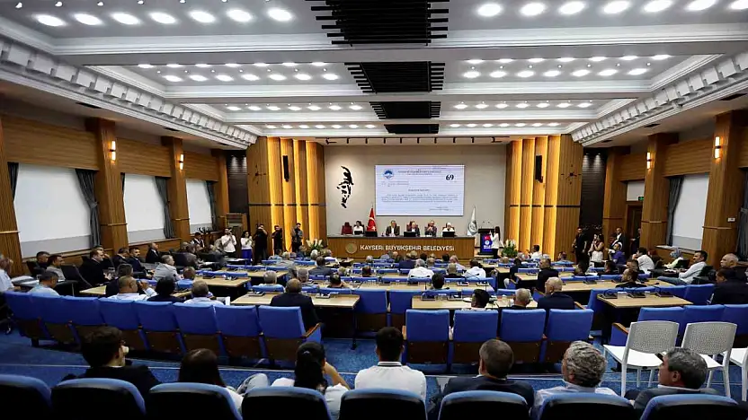 Kayseri Büyükşehir Meclisi'nde Başkan Büyükkılıç imzasıyla önemli kararlar