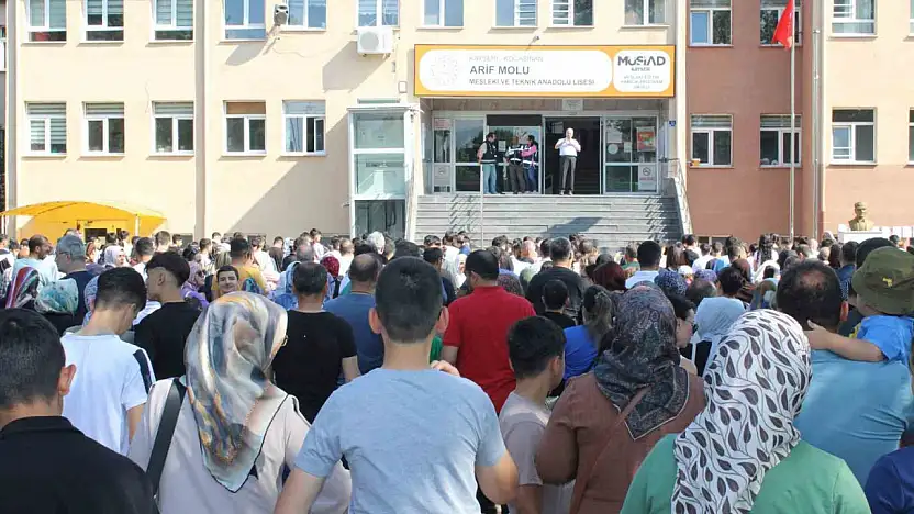 Kayseri'de LGS heyecanı başladı