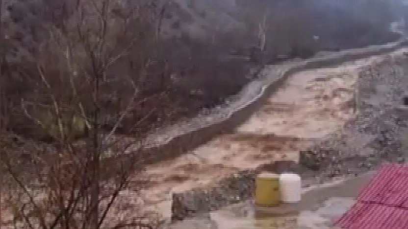 Kayseri'de sağanak sele neden oldu