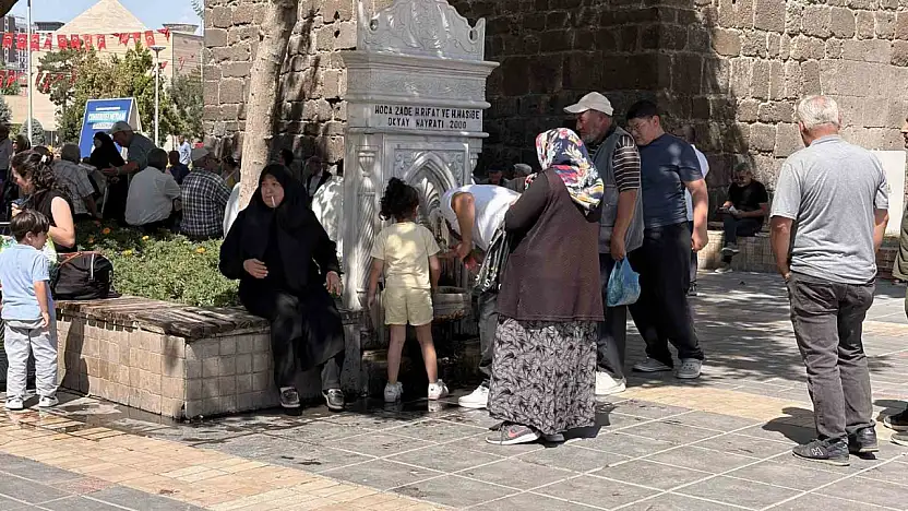 Kayseri'de termometreler 34 dereceyi gösterdi