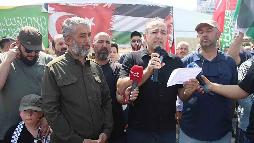 Kayseri'den 10 aktivist Mısır'a uğurlandı