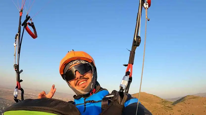 Kayseri'den Kahramanmaraş'a uçan yamaç paraşütü mesafe pilotu o anları anlattı
