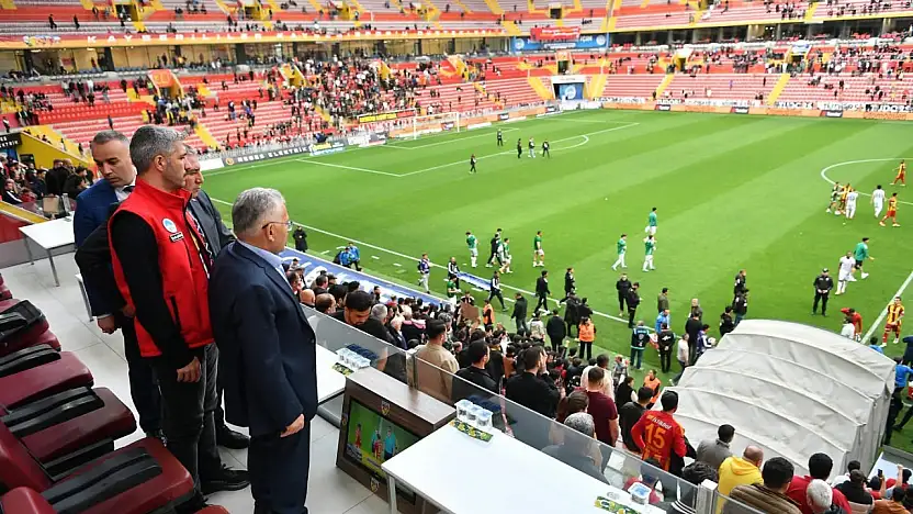 Kayserispor Onursal Başkanı Büyükkılıç: 'Kayserispor bu şehrin değeridir'