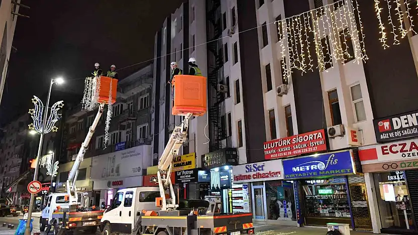 Kent merkezini aydınlatacak LED dönüşüm çalışmaları başladı