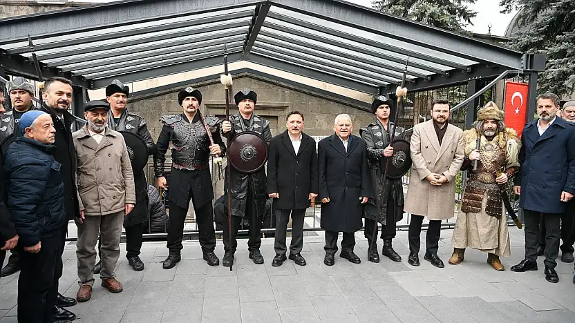 Melik Muhammed Gazi anıldı