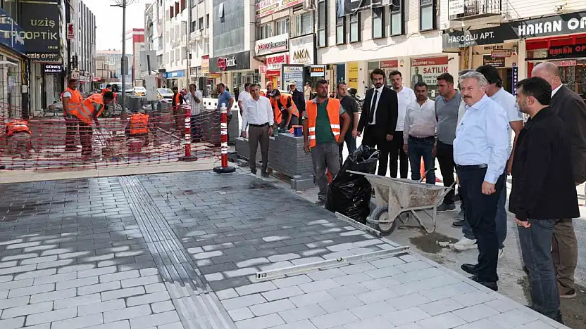 Melikgazi Belediyesi şehrin merkezine estetik katmaya devam ediyor