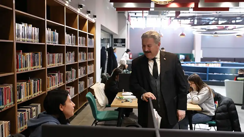 Melikgazi'nin geleceğe ışık tutan yatırımı: Akıl Küpü Kütüphaneleri