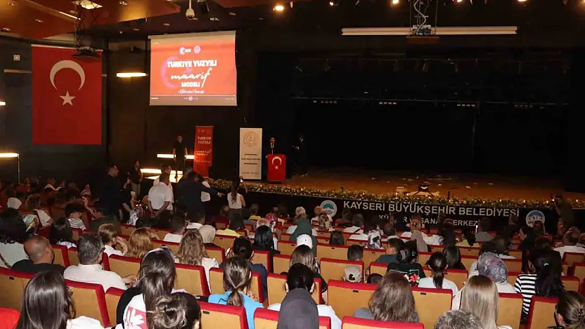 Öğrenciler MAARİFEST'te hünerlerini sergiledi