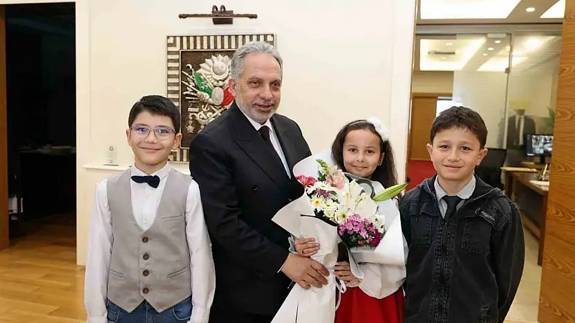 Talas'ta küçük başkan büyük mesajlar verdi