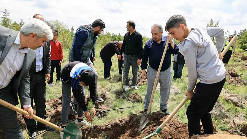 Talaslı çocuklar, Süleymanlı'da geleceğe umut fidanı dikti