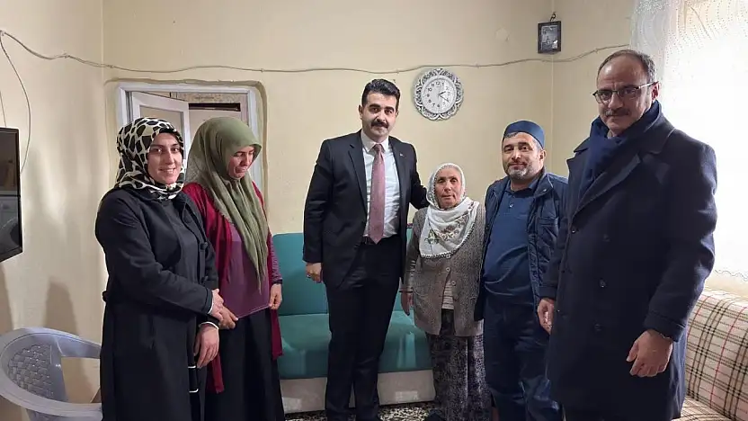 Tomarza'da 21 kimsesiz vatandaş ziyaret edildi