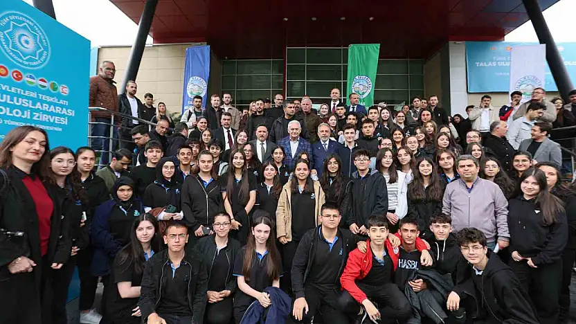 Türk dünyasının 2040 vizyonu Talas'ta şekillendi