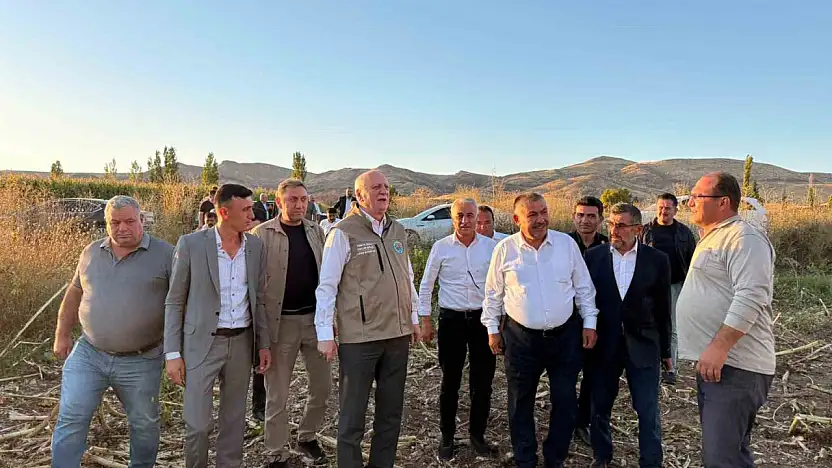 TZOB Genel Başkanı Şemsi Bayraktar, Akin'de ay çekirdeği hasadına katıldı