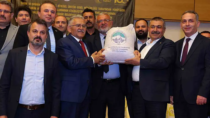 Üreticilere 1 yılda 12 milyon TL'lik tohum dağıtıldı