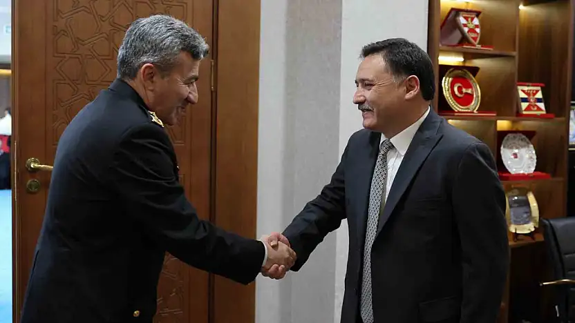 Vali Çiçek:  'Jandarma Teşkilatı'nın huzur ve güvenliğin sağlanmasındaki görevi önemli'