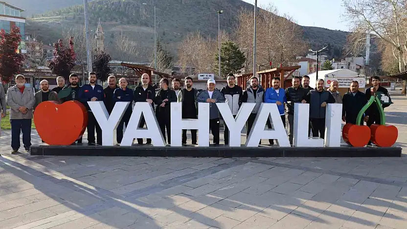Yahyalı Belediyesi'nde sabah sporu ve kahvaltı etkinliği