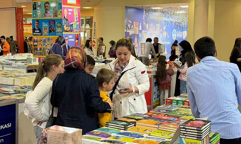 8. Kayseri Kitap Fuarı'na son iki günde yoğun ilgi