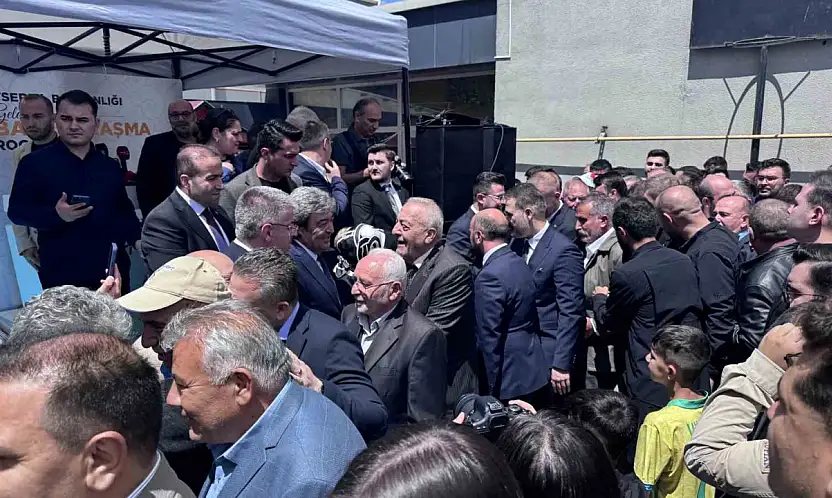 AK Parti Kayseri İl Teşkilatı bayramlaştı