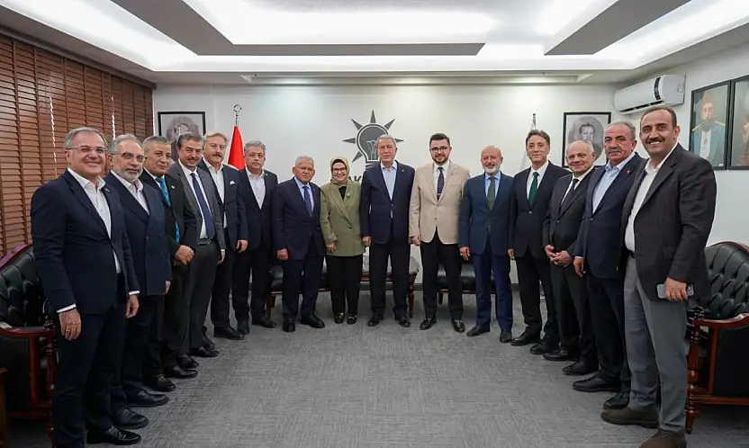 AK Parti Kayseri Teşkilatı'nda istişare toplantısı