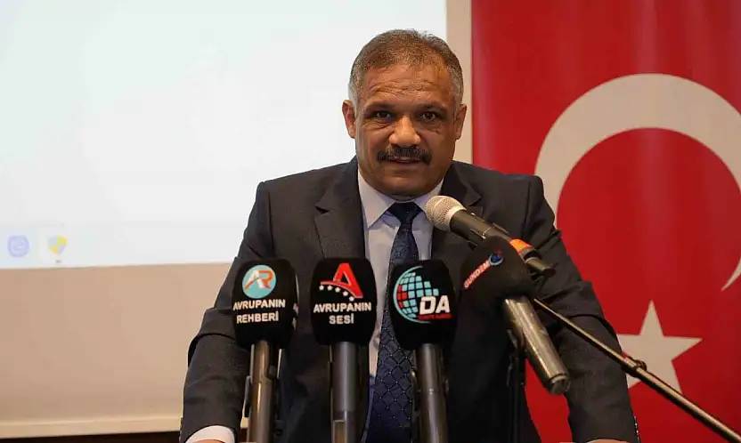 AKİB Genel Başkanı Hızar ve yönetiminden gurbetçilere güçlü çağrı: 'Bu yaz rotamız Türkiye olsun'