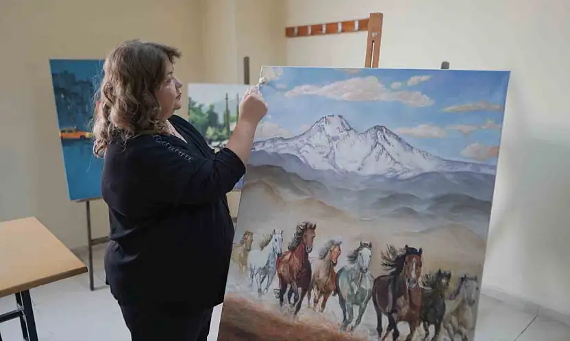 Atölye Melikgazi binlerce kursiyere hizmet veriyor