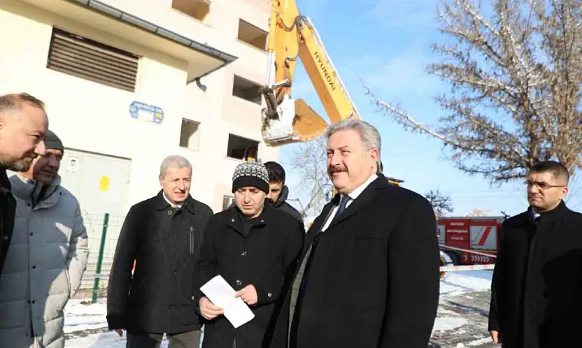 Aydınlıkevler mahallesinde kentsel dönüşüm başladı