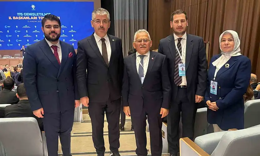 Başkan Büyükkılıç AK Parti 175. Genişletilmiş İl Başkanları Toplantısı'na katıldı