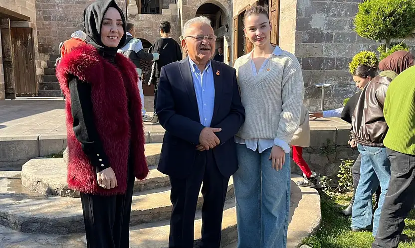 Başkan Büyükkılıç'tan anlamlı buluşma