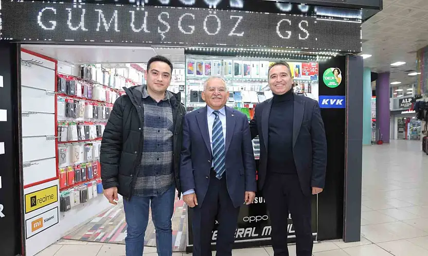 Başkan Büyükkılıç'tan Hunat Çarşısı esnafı ve vatandaşlarla samimi buluşma