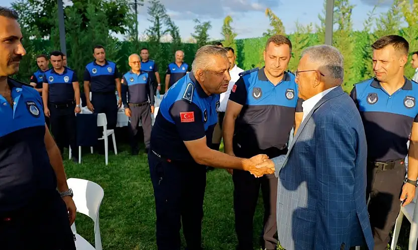 Başkan Büyükkılıç, Zabıta Haftası dolayısıyla zabıta personeli ile buluştu