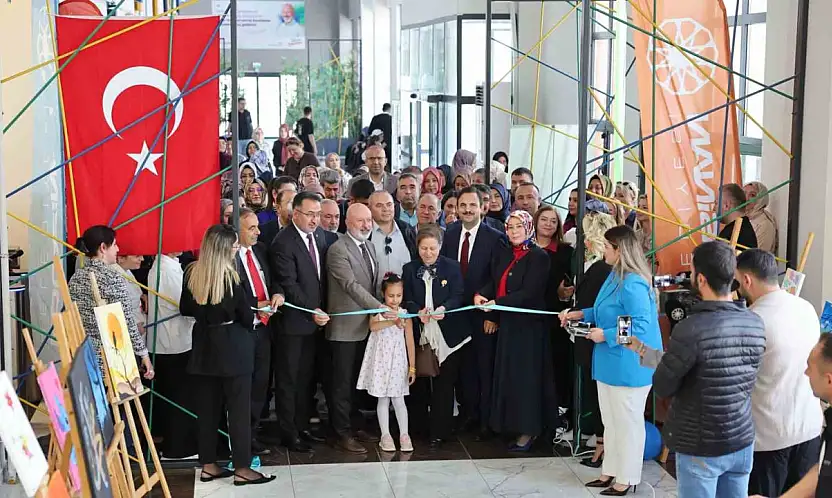 Başkan Çolakbayrakdar: 'Akademiler, artık sadece eğitim değil, sosyal hayatın merkezi oldu'