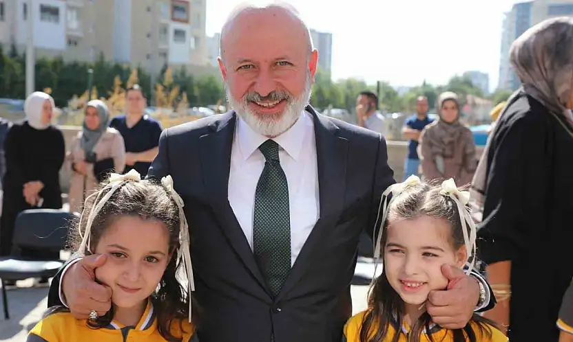 Başkan Çolakbayrakdar: 'Büyük ve güçlü Türkiye'nin geleceğini inşa edecek nesiller yetiştiriyoruz'