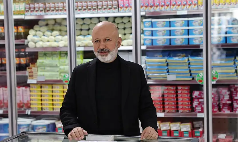 Başkan Çolakbayrakdar: 'Paranın geçmediği projede sevgi puanlarıyla alışveriş imkânı sunuyoruz'