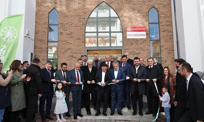 Başkan Çolakbayrakdar, 'Vatandaşlarımıza daha konforlu yaşam imkanları sağlıyoruz'