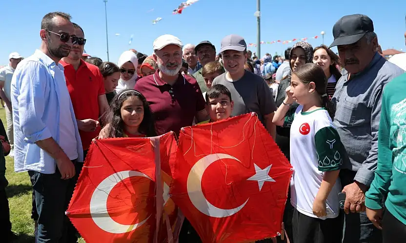 Başkan Çolakbayrakdar'dan yaz boyunca daha fazla etkinlik müjdesi