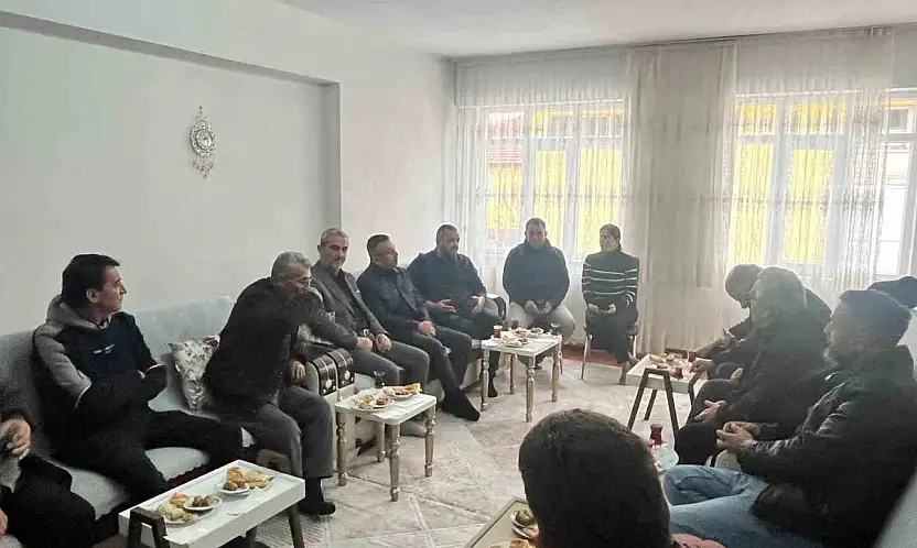 Başkan Kalın ev ziyaretlerini sürdürüyor