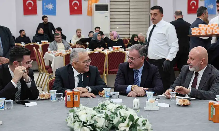 Başkan Özdoğan : 'Hacılar, birlik ve dayanışmanın ilçesidir'