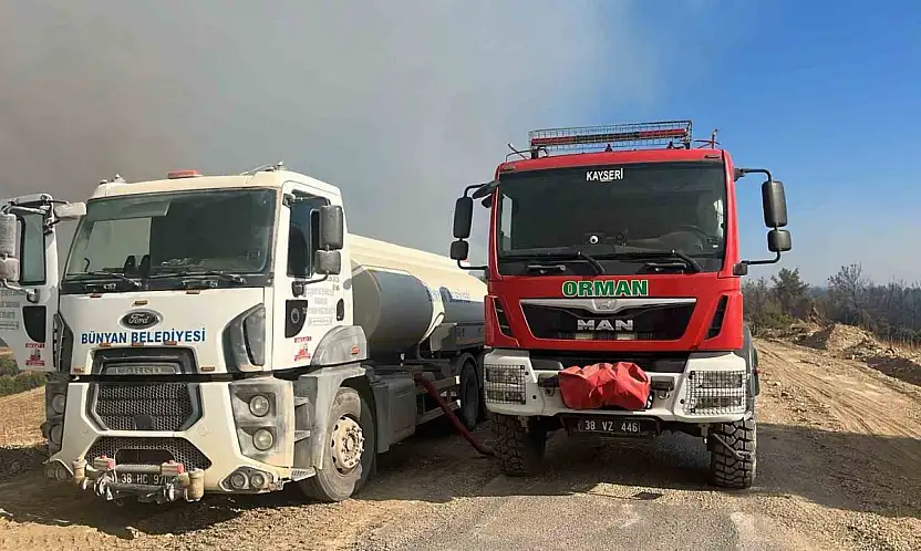 Bünyan Belediyesi'nden Kozan'daki yangına güçlü destek