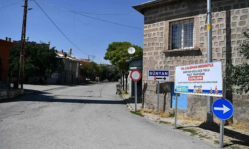 Bünyan'da 122.5 milyon TL'lik yatırımla 16 kilometrelik yol yenileniyor
