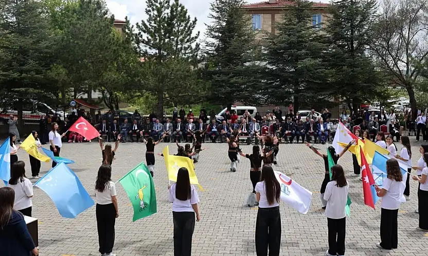Bünyan'da 19 Mayıs Coşkusu Yaşandı