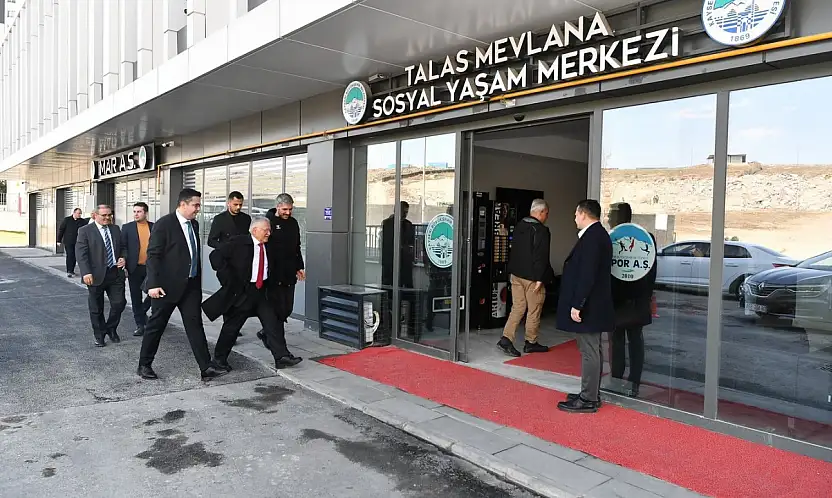 Büyükkılıç ve Boyraz, Talas Mevlana Sosyal Yaşam Merkezi'ni ziyaret etti
