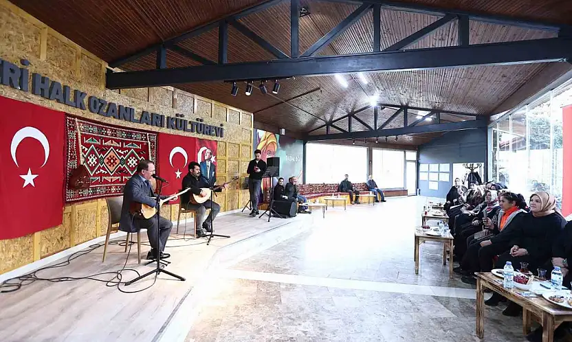 Büyükşehir, 33 kadın muhtarı anlamlı günde bir araya geldi