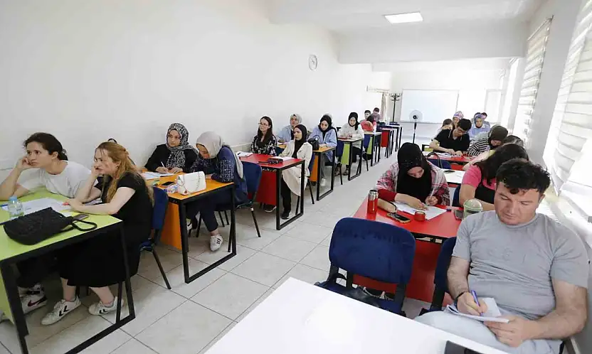Büyükşehir KAYMEK'in KPSS kursuna ek KPSS Deneme Kulübü ile sınava tam hazırlık